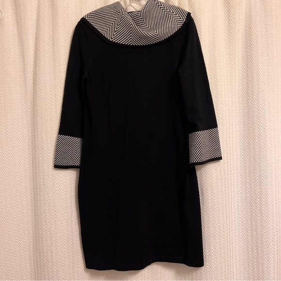 Jessica H Black and White Long Sleeve SweaterDress Small - Picture 3 of 6